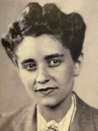 Harriet Berkal: The Rebbetzin Wore Pants to Shule on Saturday