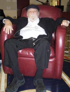 Cantor Moshe Kraus, 95