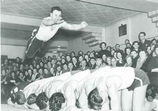 Leible Hershfield, gym display, YMHA, 91 Albert Street, 1937 Jewish Heritage Centre of Western Canada