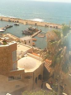 Port of Jaffa-Ragheb al-Nashashibi, mayor of Jerusalem from 1920-1934 and head of the National Defense Party, sold over 120 hectares (296 acres) of land in Jaffa, outside Tel Aviv